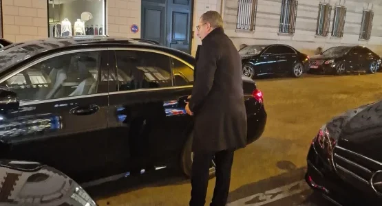 transport-vip-a-bord-vehicule-prestigieux