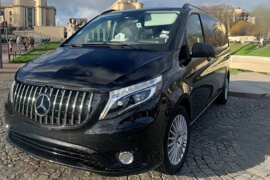 Van Mercedes de Centrale VTC Paris